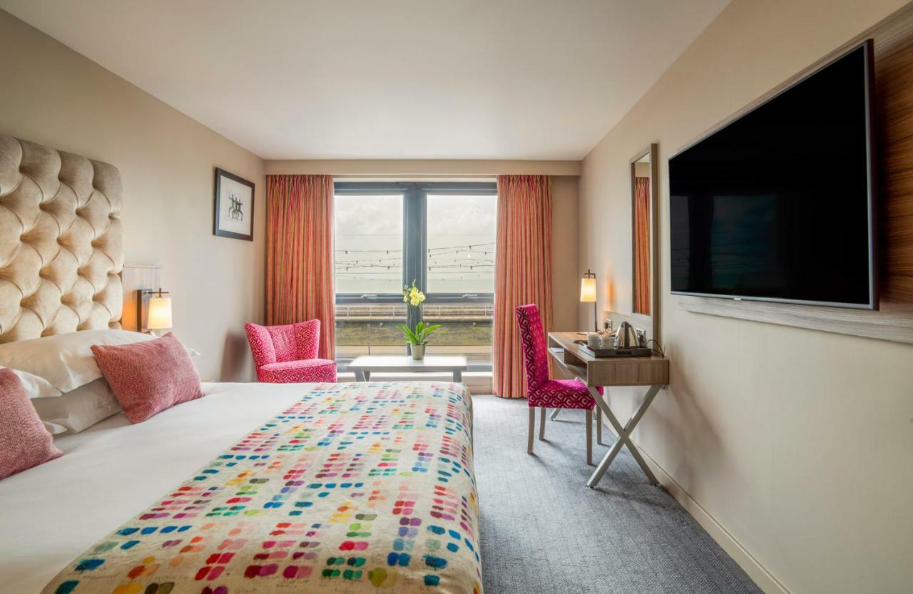 Boulevard Hotel Blackpool Exterior foto A room at the hotel